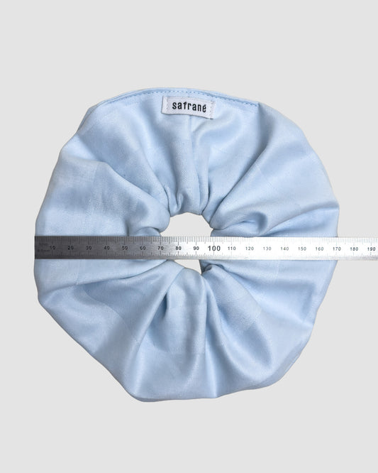 Scrunchie - blue stripes maxi