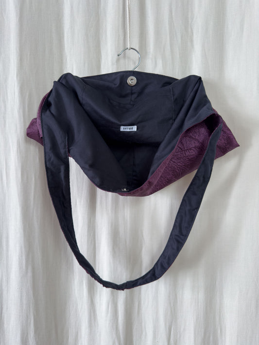 Handbag - purple crinkled - medium