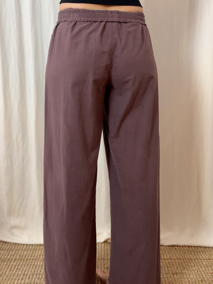 Wide leg trousers in plain brown