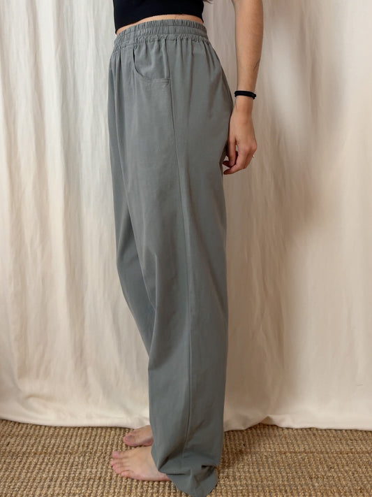 Straight trousers in grey green