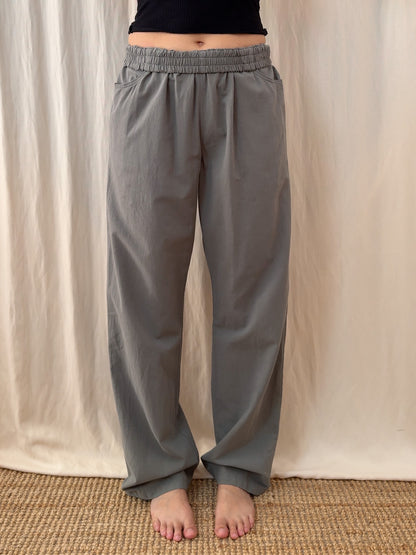 Straight trousers in grey green