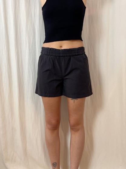 Shorts in black