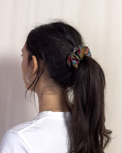 Scrunchie - multicoloured J. Ploenes tie #2