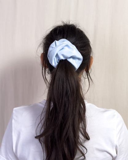 Scrunchie - blue stripes maxi