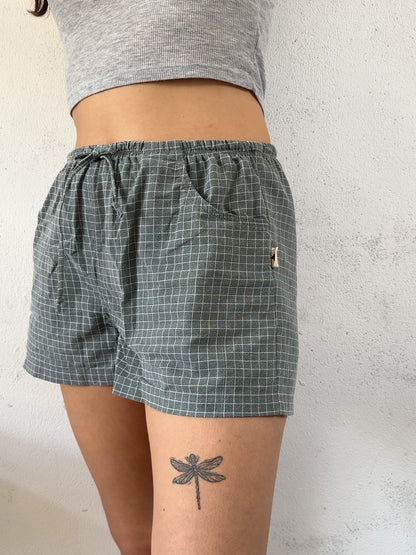 Drawstring shorts in grey checks short length
