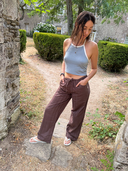 Drawstring trousers in brown stripes