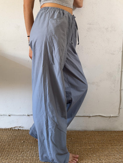 Drawstring trousers in light blue plain