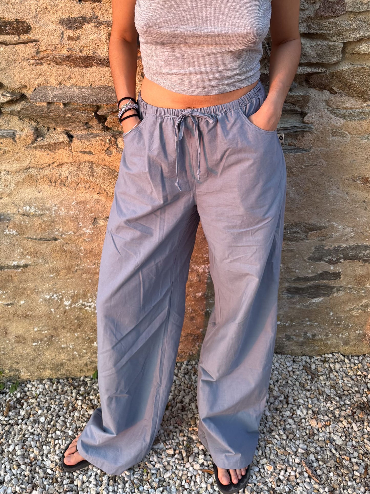 Drawstring trousers in light blue plain