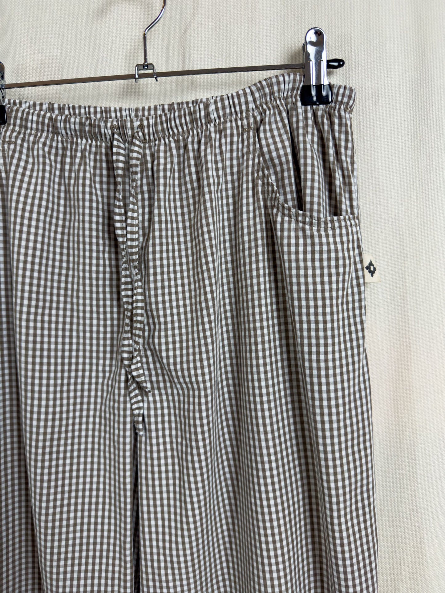 Drawstring trousers in brown small vichy