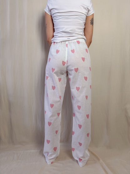 straight trousers in white with pink hearts