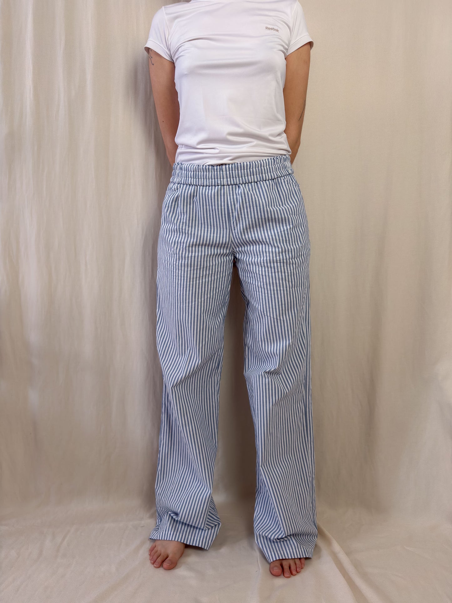 Wide leg trousers in blue strippes