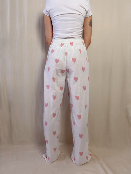 Wide leg trousers in white with pink hearts